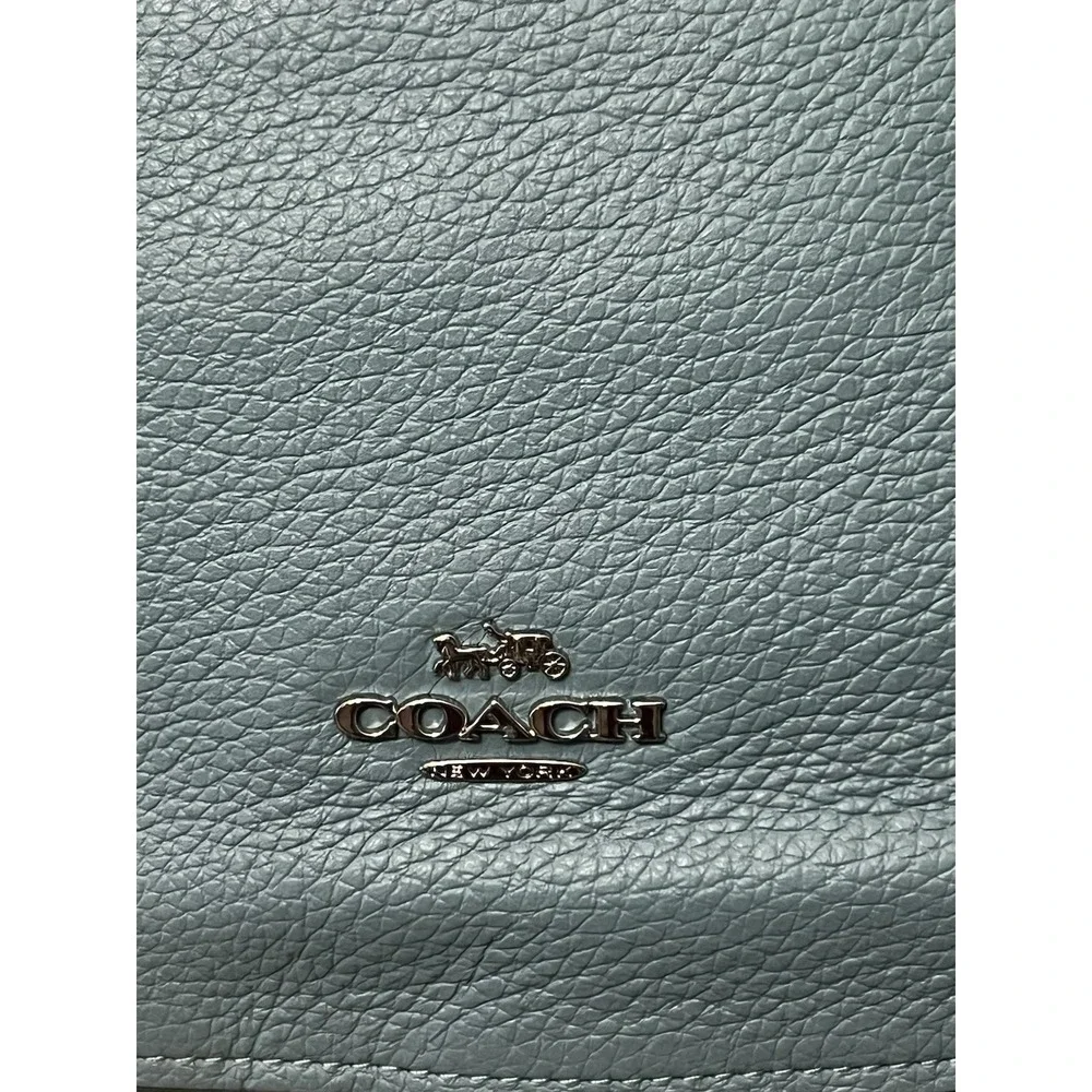 Coach new pebble